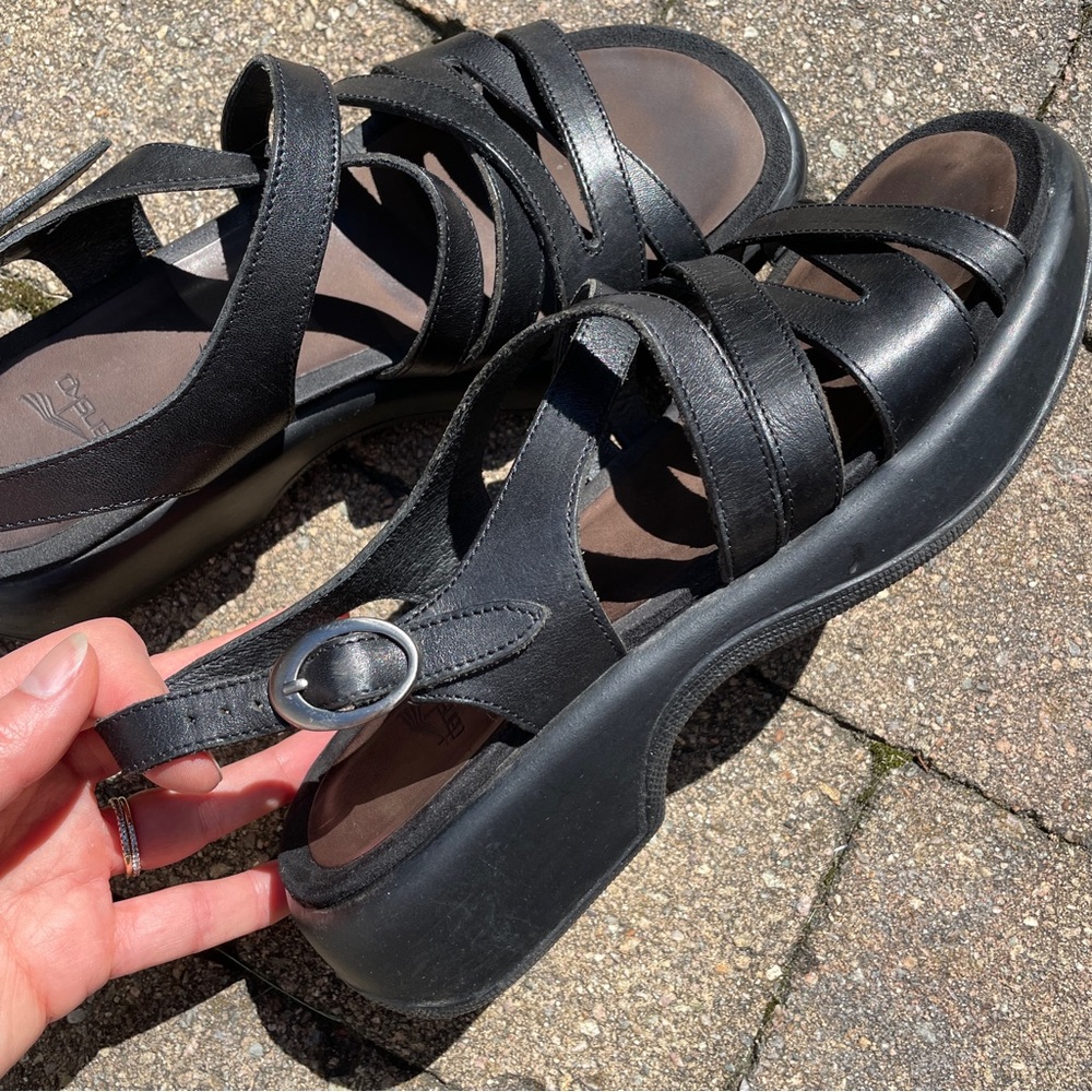 Dansko Lolita Black Leather Sandals size 42 (size 11)